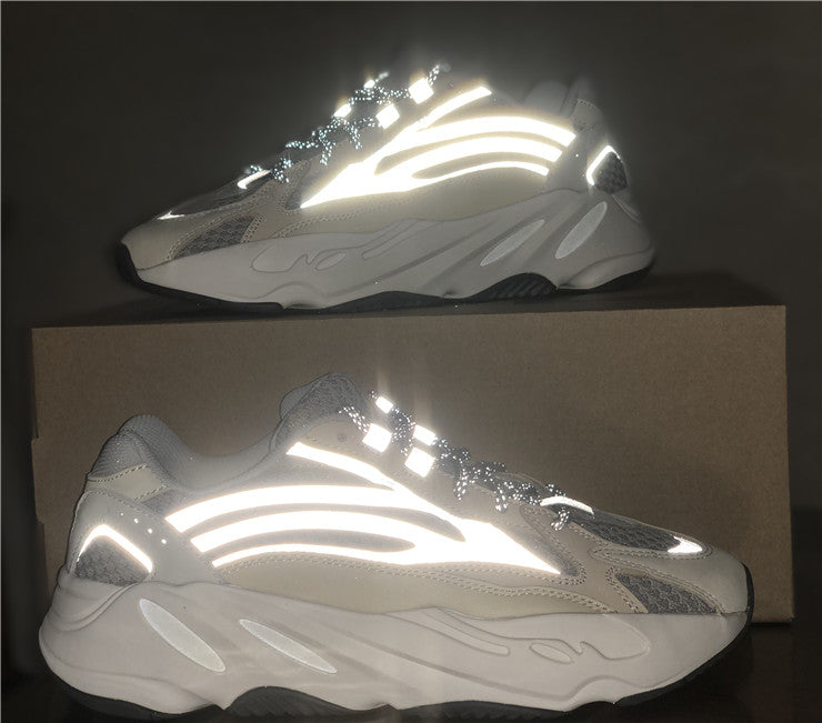 Adidas Yeezy Boost 700 V2 Cream