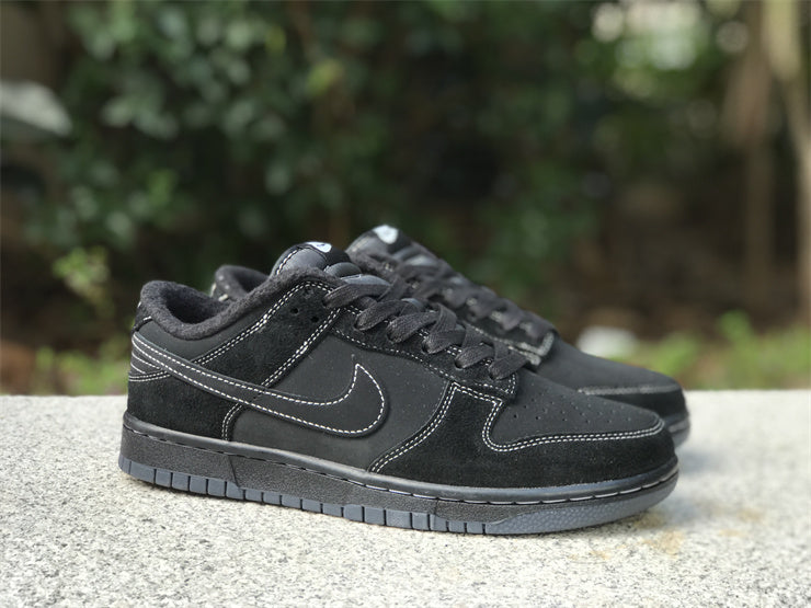 Nike Dunk Low Darth Vader