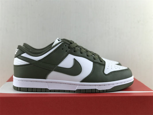 Nike Dunk Low Medium Olive (W)