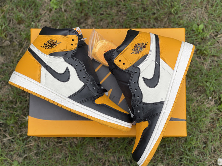 Air Jordan 1 High OG Yellow Toe