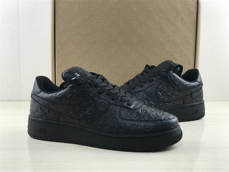 LOUIS VUITTON × Nike Air Force 1 Low