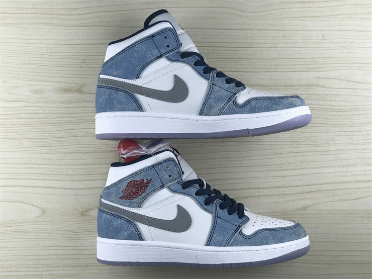 Air Jordan 1  Mid French Blue Fire Red