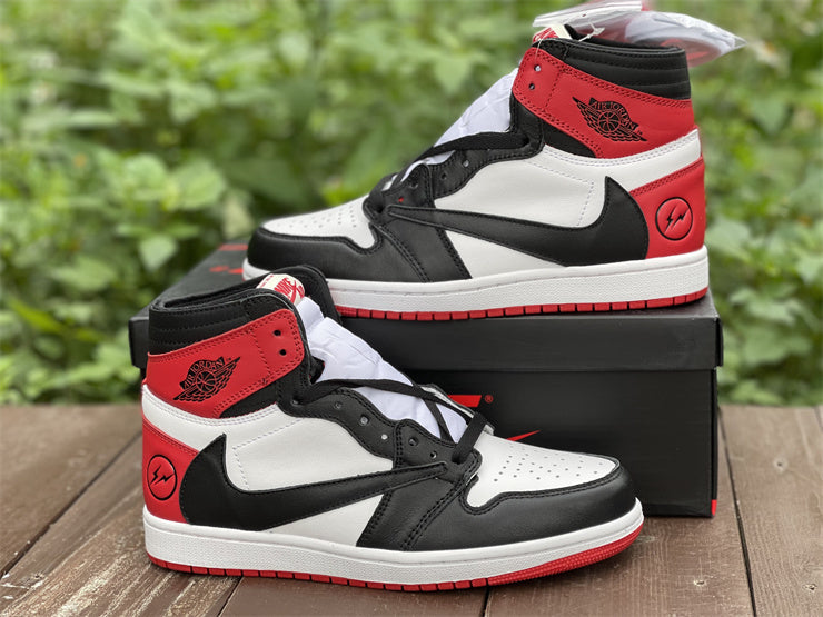 Air Jordan 1 High OG SP Universit