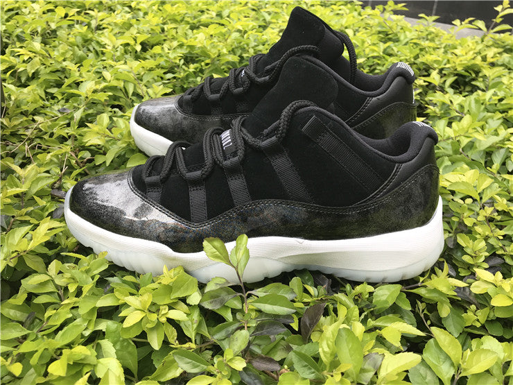 Air Jordan 11 Retro Low Barons