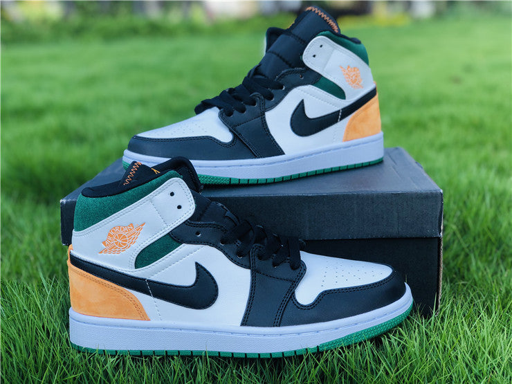 Air Jordan 1 Mid Oakland