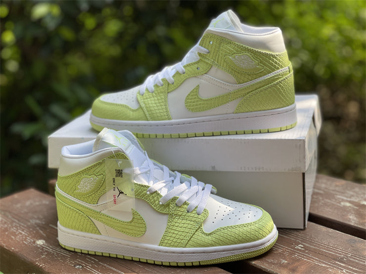 Air Jordan 1 Mid Green Python (W)