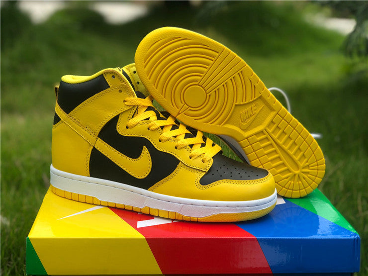 Nike Dunk High Black Varsity Maize