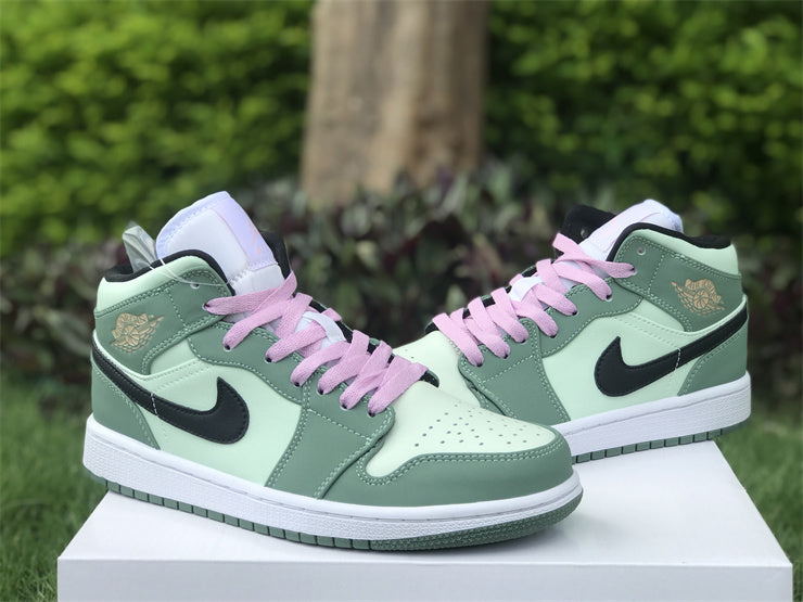 Air Jordan 1  Mid Dutch Green (W)