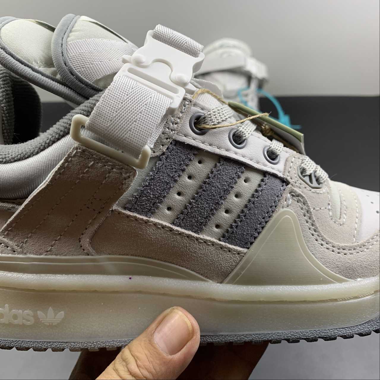 Adidas Forum Buckle Low Bad Bunny Last Forum  HQ2153