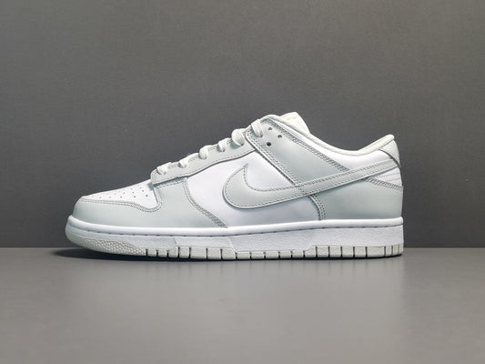 Nike Dunk Low Photon Dust (W)