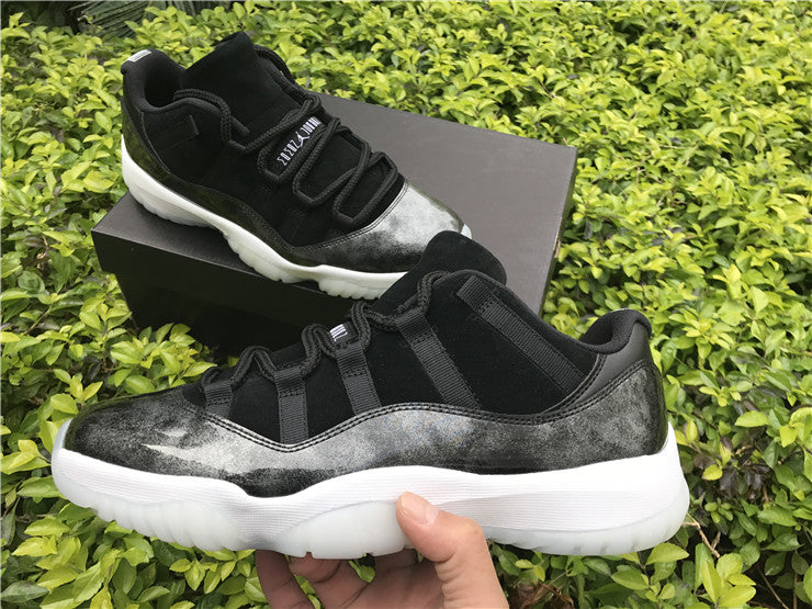 Air Jordan 11 Retro Low Barons