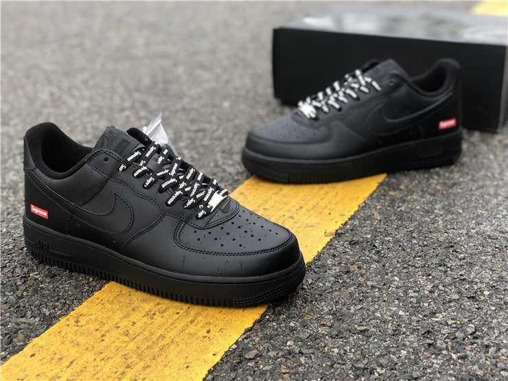 Nike Air Force 1 Low Supreme Black