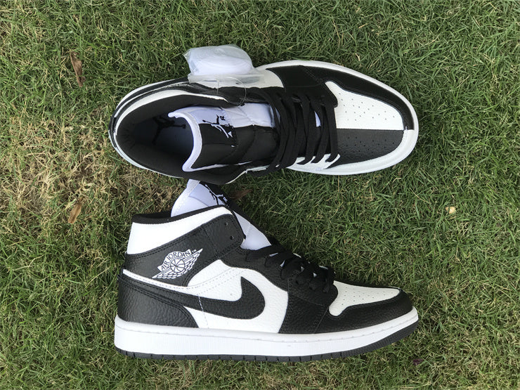 Air Jordan 1  Mid “Invert