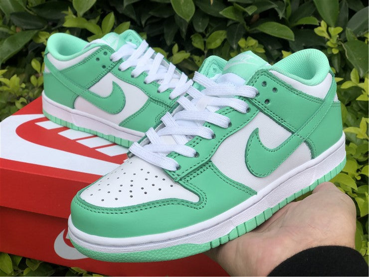 Nike Dunk Low Green Glow (W)