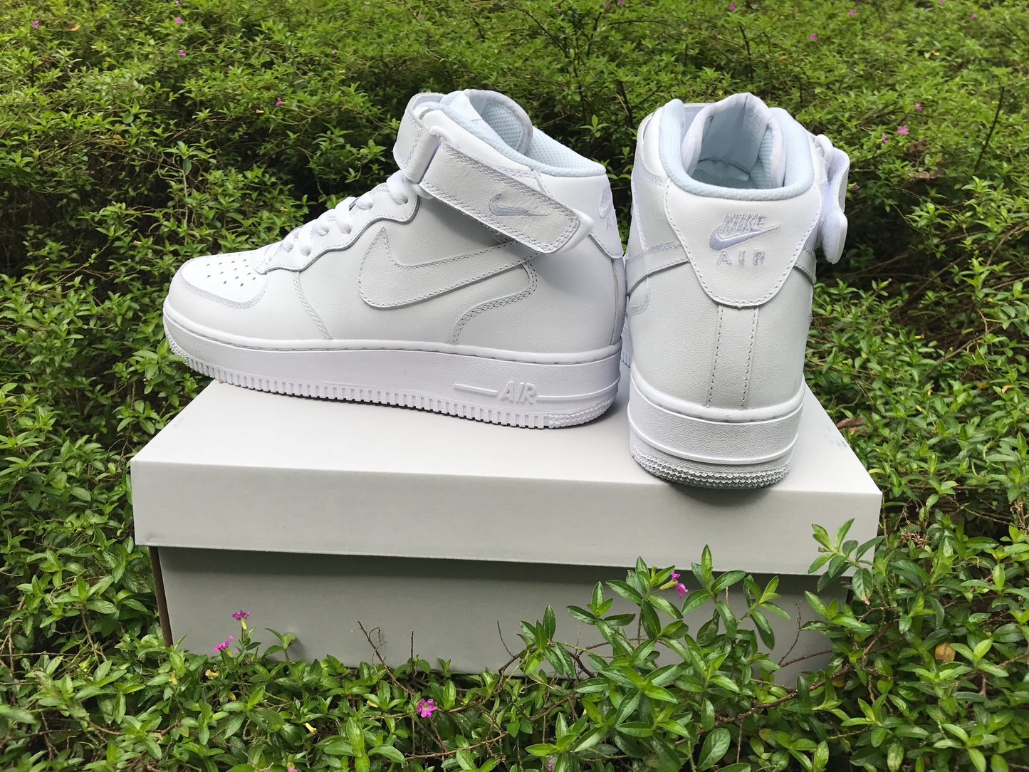 Nike Air Force 1 Mid 07 Triple White