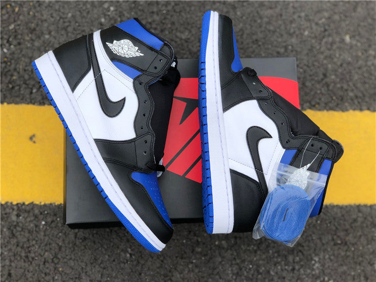 Air Jordan 1 Retro High Royal Toe