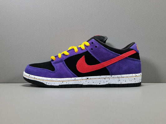 Nike SB Dunk Low ACG Terra