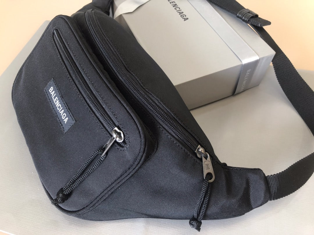 Canvas embroidered Fanny pack