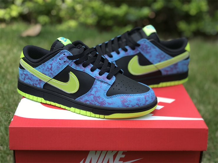 Nike Dunk Low SE Acid Wash Baltic Blue Volt (GS)