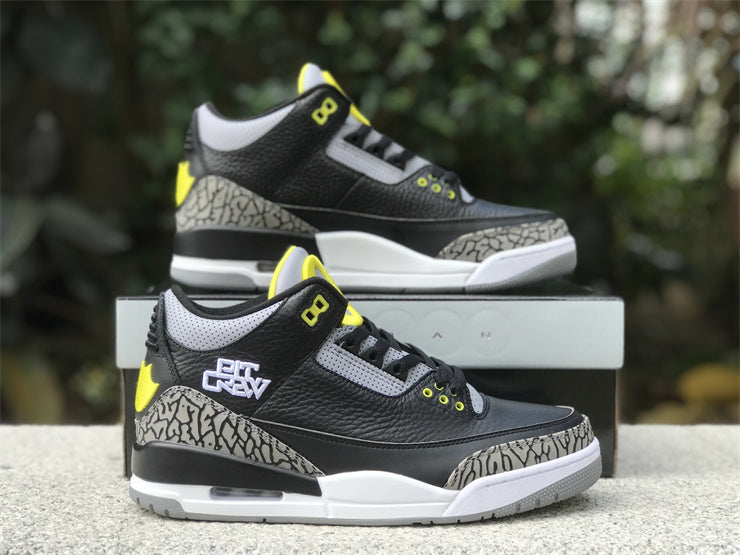 Air Jordan 3 Retro Oregon black and yellow duck