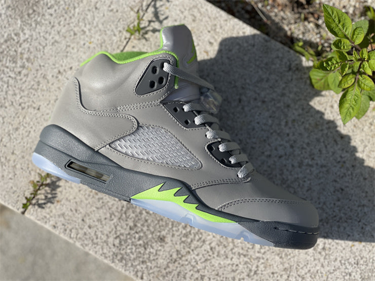 Air Jordan 5  Retro Green Bean (2022)