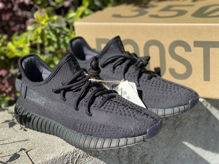 Adidas Yeezy Boost 350 V2 Onyx