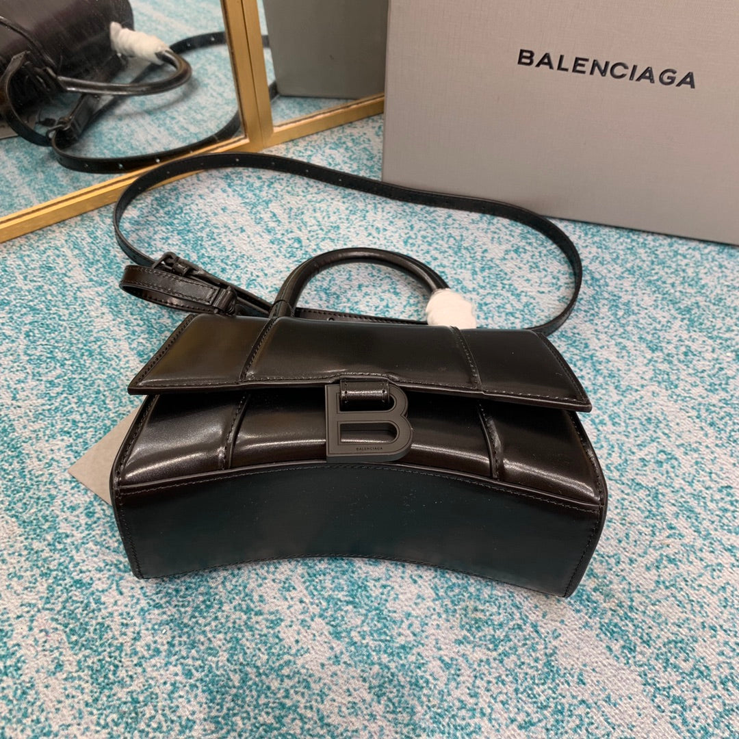 Copy Hourglass bag 8896