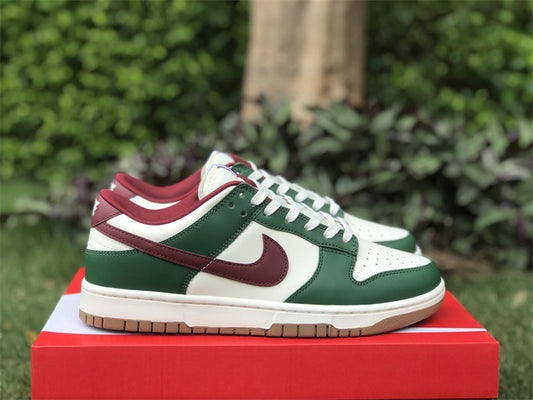 Nike Dunk Low Gorge Green