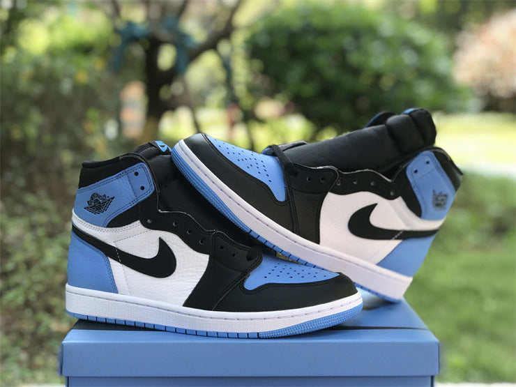 Air Jordan Retro High OG “UNC Toe”