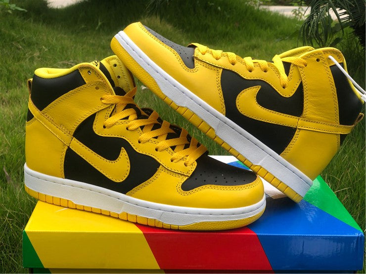 Nike Dunk High Black Varsity Maize